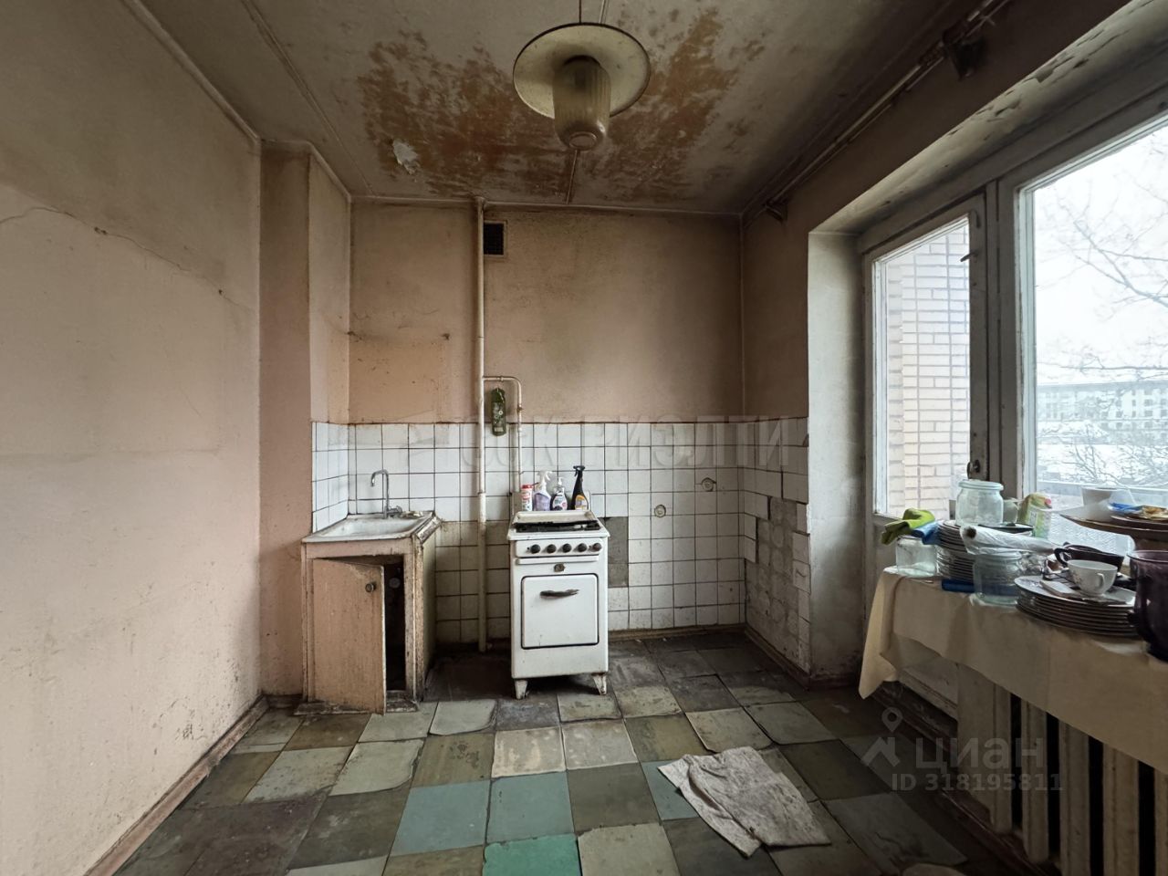 Продажа 2-комн квартиры на вторичном рынке Карманицкий переулок, 5