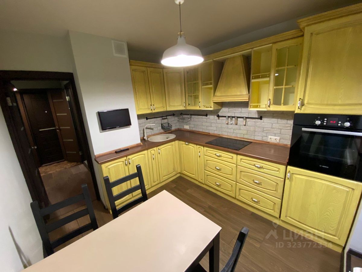 Продажа 1-комн квартиры на вторичном рынке проезд Чечерский, 24к2