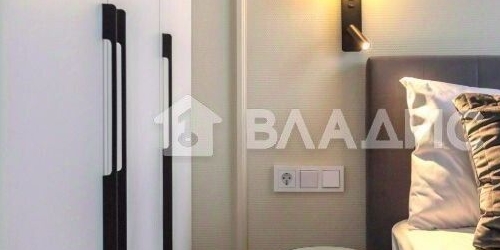 2-комн квартира улица Академика Королева, 13