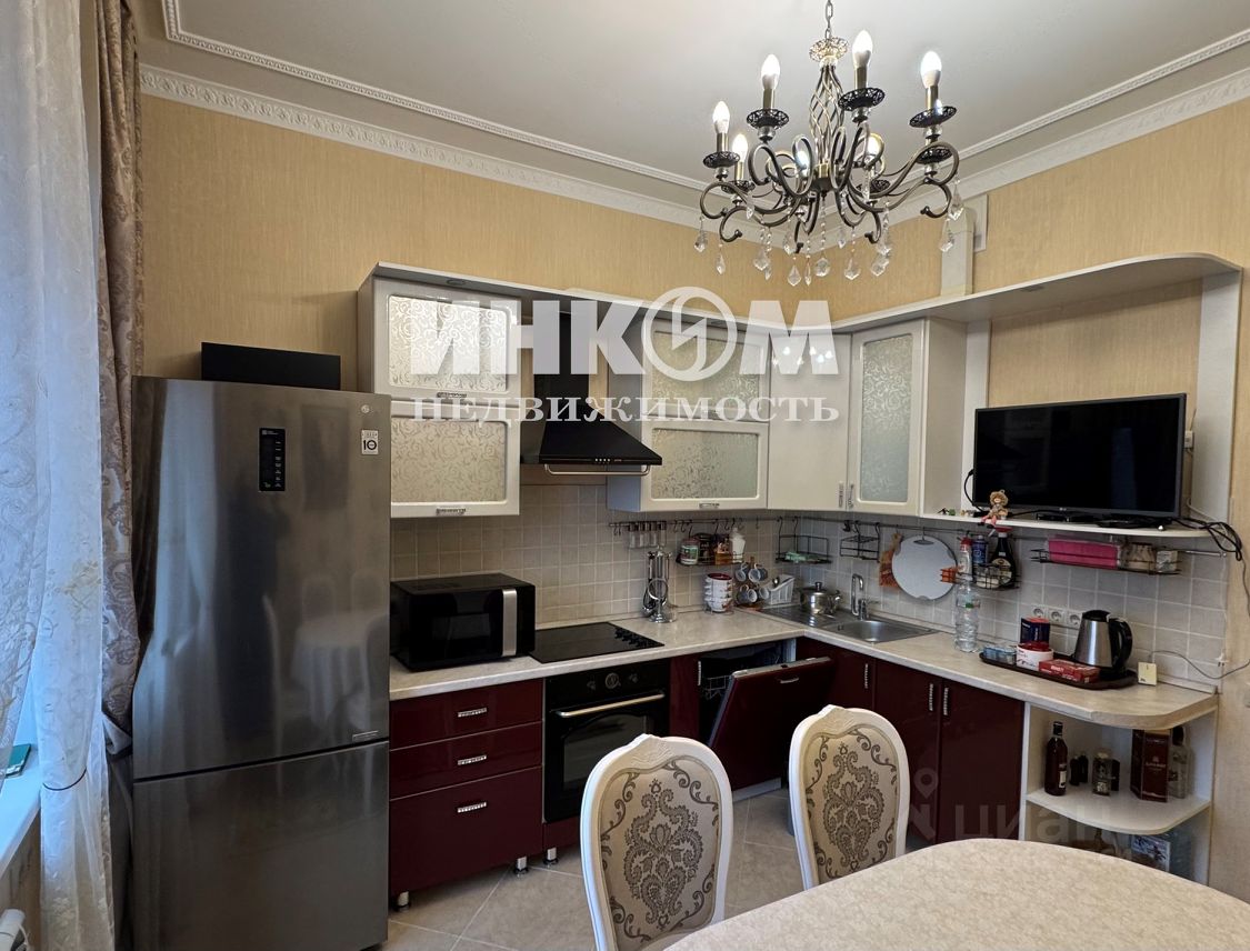 Продажа 3-комн квартиры на вторичном рынке Дмитров, улица Подлипецкая Слобода, 2А