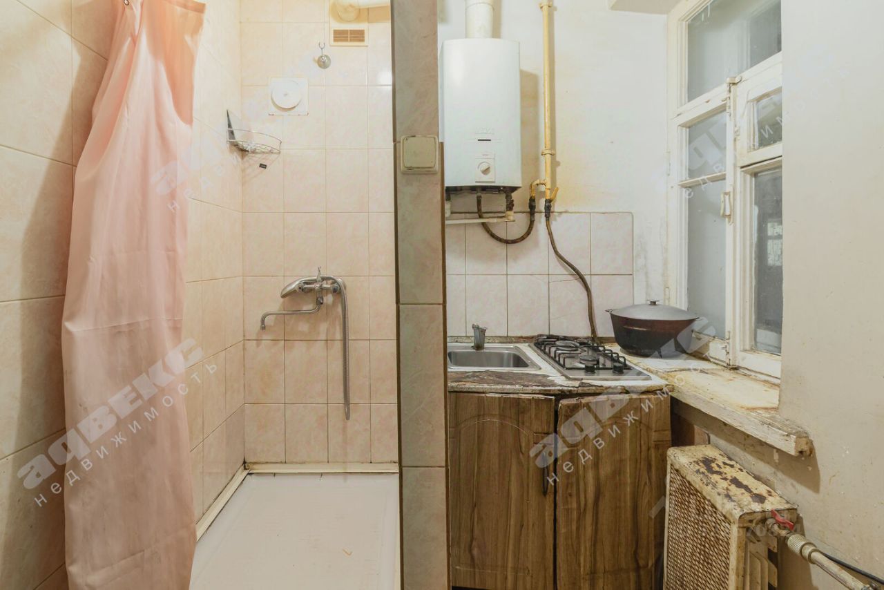 Продажа 2-комн квартиры на вторичном рынке Гороховая улица, 77