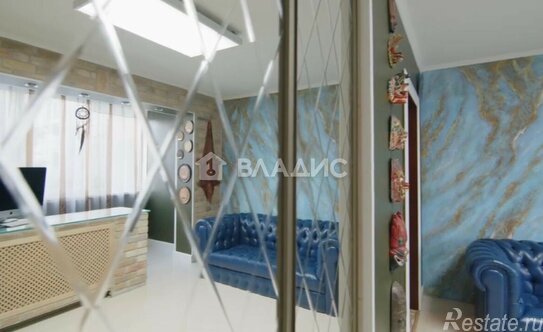 Продажа 3-комн квартиры на вторичном рынке Авиаконструктора Петлякова ул,  д. 13