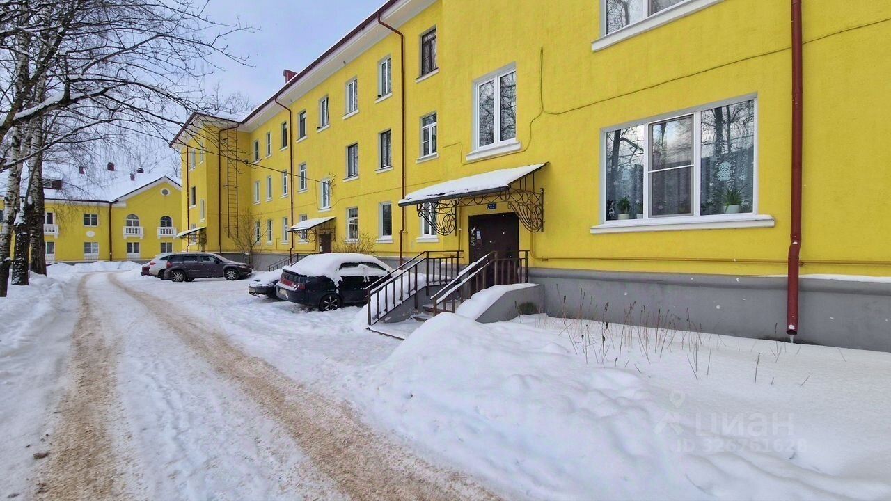 Продажа 2-комн квартиры на вторичном рынке Бокситогорск, Социалистическая улица, 15