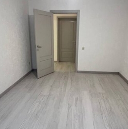 Продажа 3-комн квартиры на вторичном рынке Днепропетровская улица,  д. 35 к1