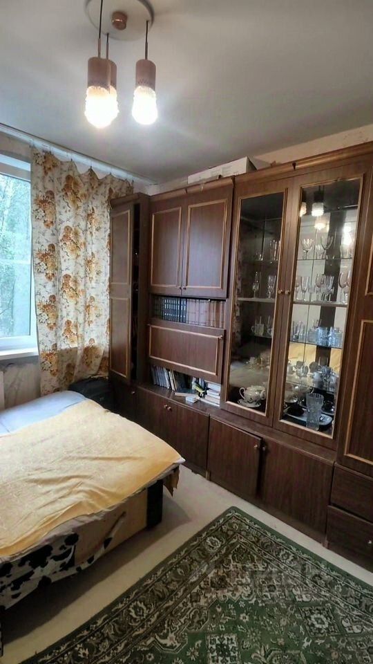 Продажа 2-комн квартиры на вторичном рынке улица Подвойского, 50к2