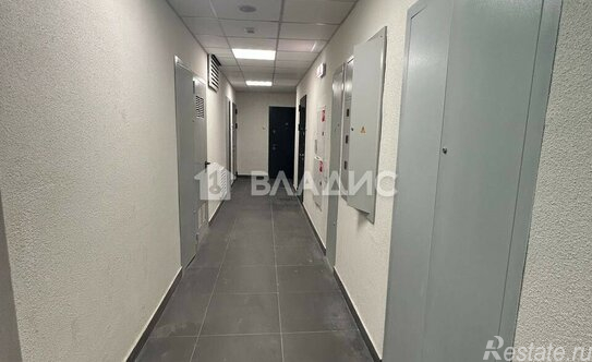 Продажа 1-комн квартиры на вторичном рынке Полярная ул,  д. 3