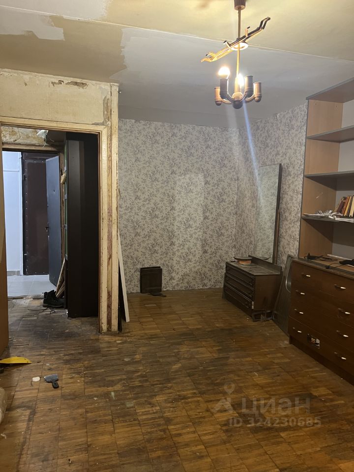 Продажа 2-комн квартиры на вторичном рынке улица Бехтерева, 37К1