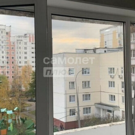 Продажа 1-комн квартиры на вторичном рынке Южнобутовская улица,  д. 125