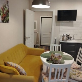 Продажа 1-комн квартиры на вторичном рынке Павло-Слободское с/п, Рождествено с, Рождественский б-р,  д. 7