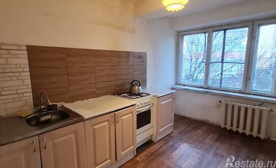 Продажа 2-комн квартиры на вторичном рынке ул Школьная,  д. 20