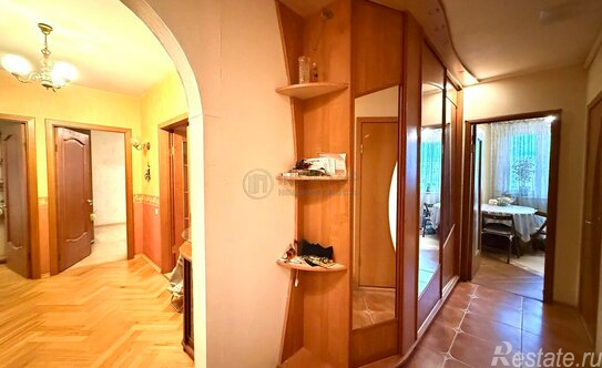 Продажа 3-комн квартиры на вторичном рынке ул Миклухо-Маклая,  д. 20