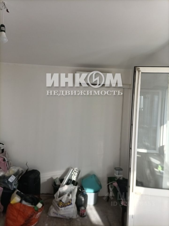 Продажа 2-комн квартиры на вторичном рынке улица Академика Комарова, 3А