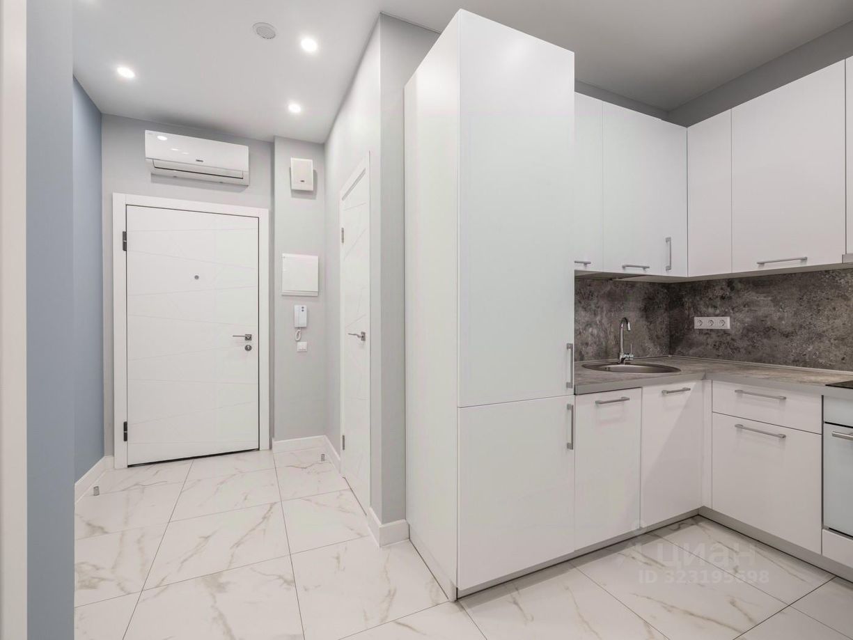 Продажа 2-комн квартиры на вторичном рынке Ходынский бульвар, 20А