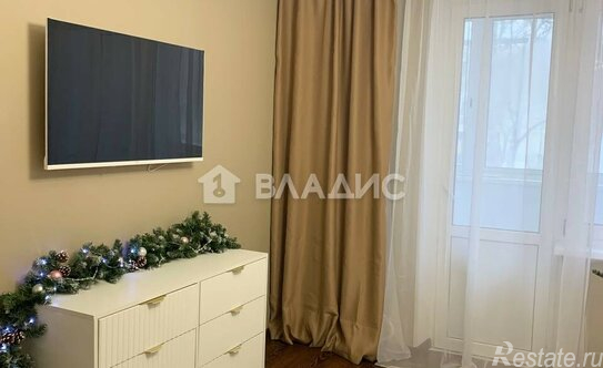 Продажа 1-комн квартиры на вторичном рынке Челябинская улица,  д. 18 к2