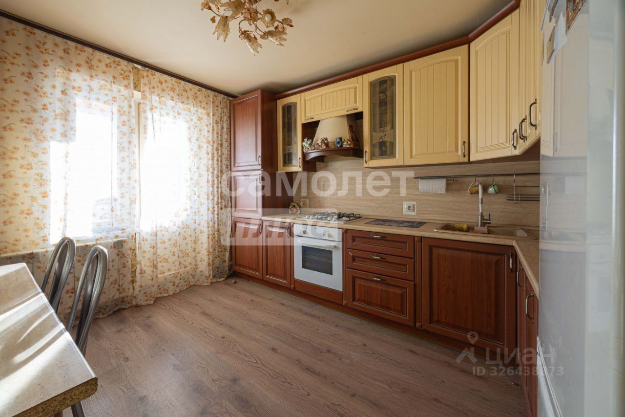 Продажа 1-комн квартиры на вторичном рынке пос. Любучаны, улица Заводская, 19к1