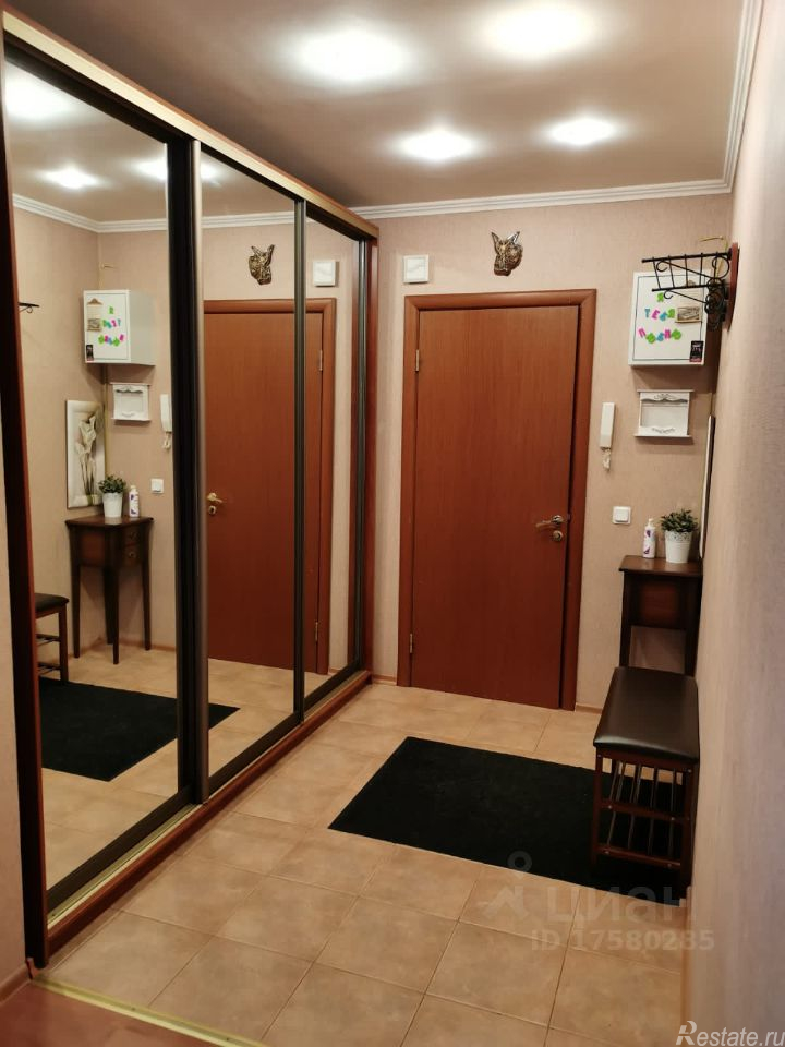 Аренда 3-комн квартиры на вторичном рынке ул Счастливая,  д. 12