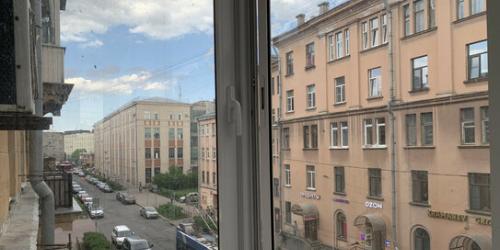 2-комн квартира улица Александра Невского,  д. 4