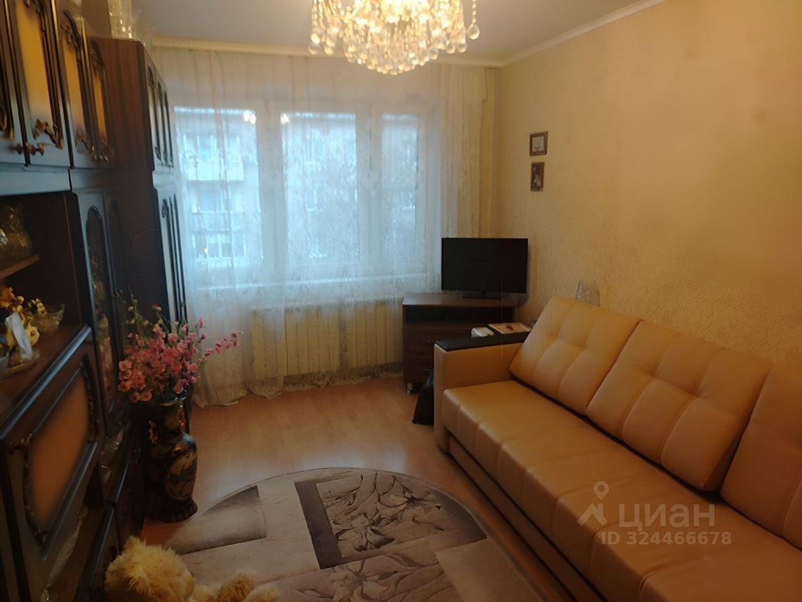 Продажа 2-комн квартиры на вторичном рынке Малаховка пгт, улица Кирова, 6
