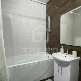 Продажа 1-комн квартиры на вторичном рынке Верхне-Каменская улица,  д. 9 к1
