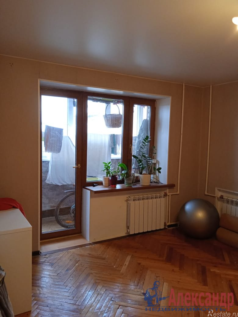 Продажа 3-комн квартиры на вторичном рынке Ковалевская ул. ,  д. 12,  к. 2