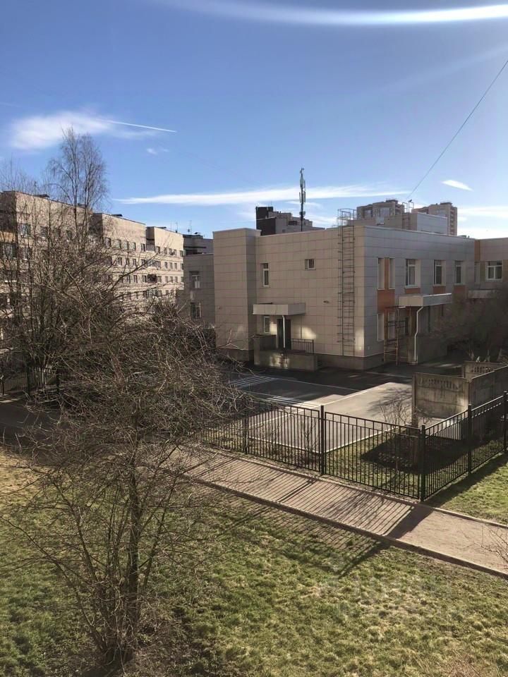 Продажа 3-комн квартиры на вторичном рынке Сестрорецк, Приморское шоссе, 272