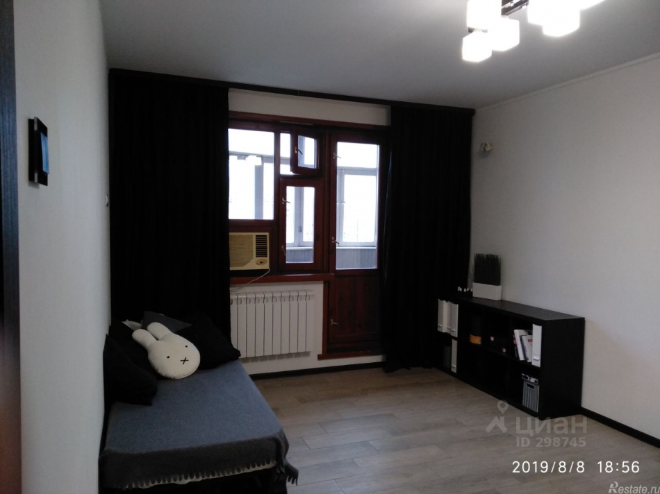 Аренда 2-комн квартиры на вторичном рынке бульвар Адмирала Ушакова,  д. 8