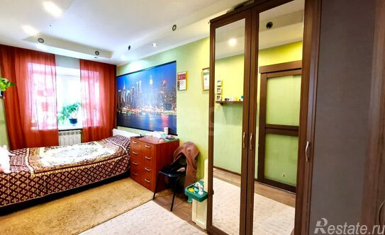 Продажа 2-комн квартиры на вторичном рынке Серпухов, Российская улица,  д. 38А