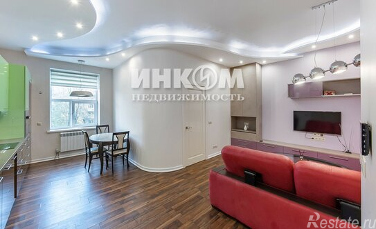 Продажа 2-комн квартиры на вторичном рынке улица Искры,  д. 1