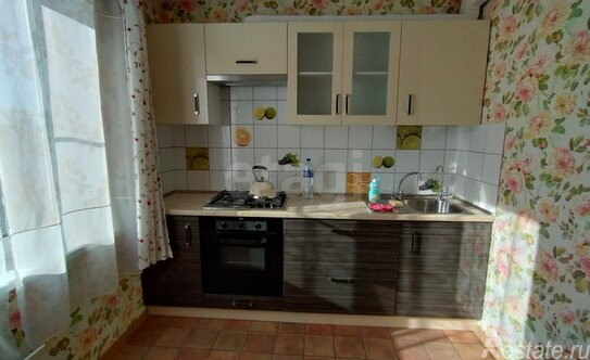 Продажа 2-комн квартиры на вторичном рынке Город Всеволожск, Ленинградская улица,  д. 9