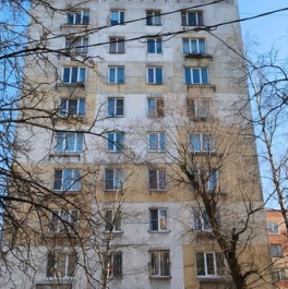 Продажа 2-комн квартиры на вторичном рынке ул Подводника Кузьмина,  д. 1/2