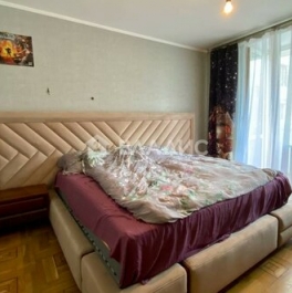 Продажа 3-комн квартиры на вторичном рынке Профсоюзная ул