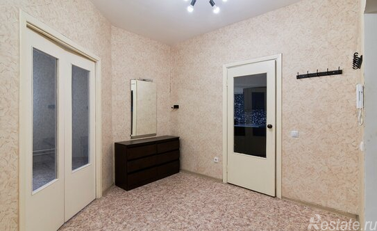 Продажа 5-комн квартиры на вторичном рынке Мытищи, Октябрьский пр-кт,  д. 10А