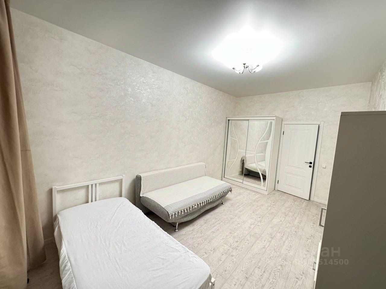 Аренда 3-комн квартиры на вторичном рынке Московский проспект, 57И