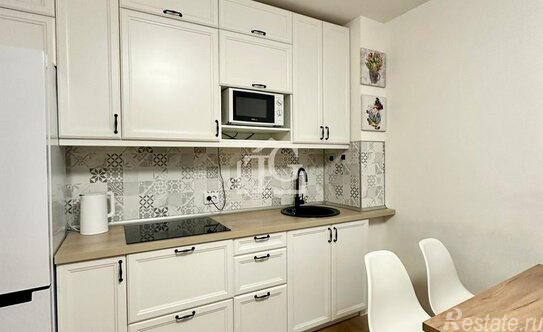 Продажа 1-комн квартиры на вторичном рынке улица Дыбенко,  д. 7 к3