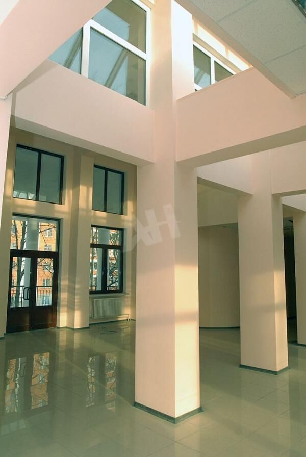Продажа отдельного здания Высокая ул,  д. 8