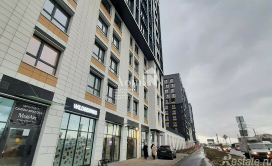 Продажа 3-комн квартиры на вторичном рынке Кубинская улица,  д. 82 к3 с1