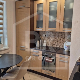 Продажа 1-комн квартиры на вторичном рынке Космонавтов пр-кт,  д. 37