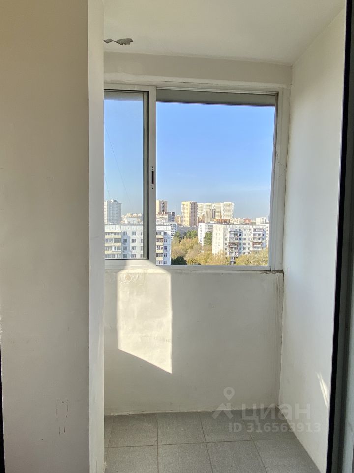 Продажа 2-комн квартиры на вторичном рынке Ивантеевская улица, 5к2