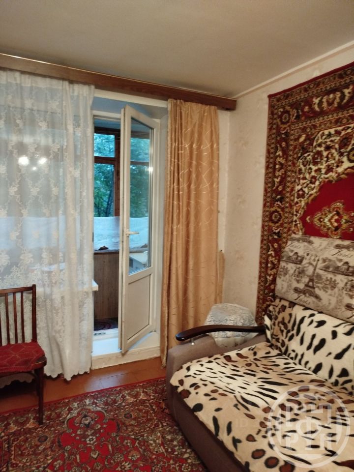 Продажа 2-комн квартиры на вторичном рынке Петергоф, Озерковая улица, 37