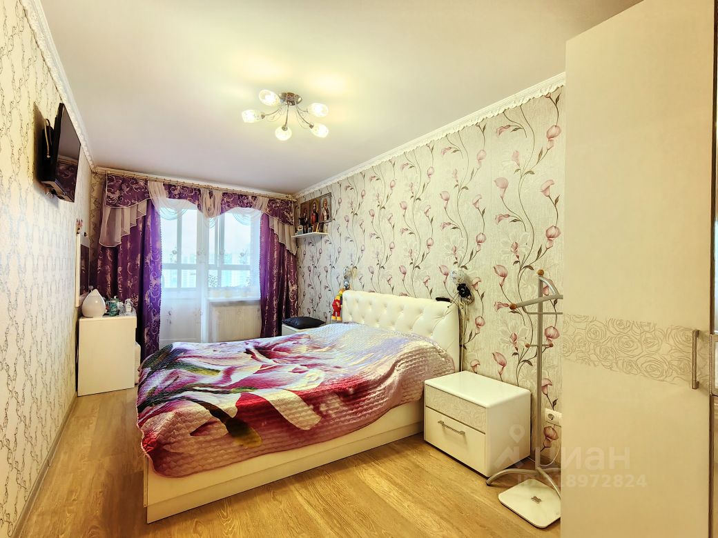 Продажа 3-комн квартиры на вторичном рынке Горелово тер., улица Коммунаров, 190