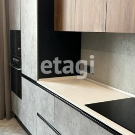 Продажа 1-комн квартиры на вторичном рынке улица Жукова,  д. 1