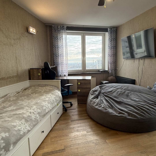 2-комн квартира Шелгунова ул,  7, к  2