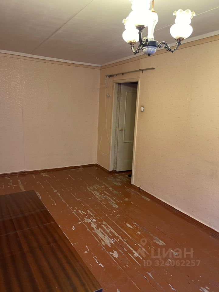 Продажа 3-комн квартиры на вторичном рынке пос. Шушары, Славянка тер., шоссе Колпинское, 8