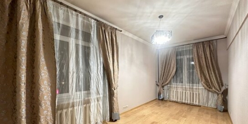 2-комн квартира ул Ботаническая,  д. 8