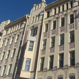 Продажа 3-комн квартиры на вторичном рынке Бородинская улица,  д. 2/86