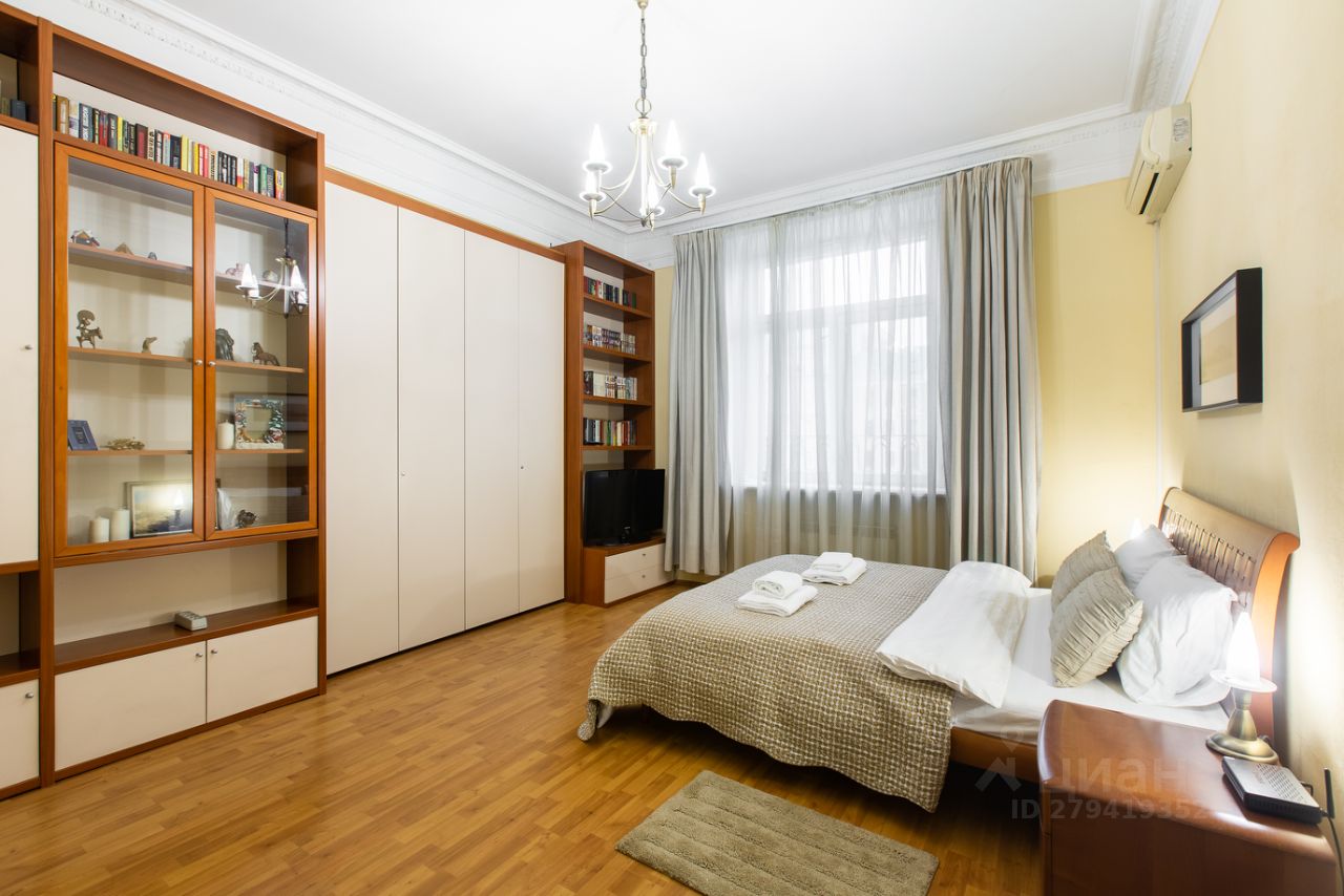 Аренда 1-комн квартиры на вторичном рынке Никитский бульвар, 9