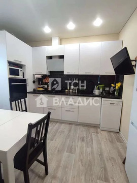 Продажа 2-комн квартиры на вторичном рынке Свердловский, улица Строителей,  д. 3