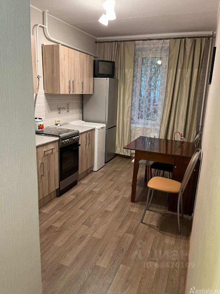 Аренда 1-комн квартиры на вторичном рынке Каспийская улица,  д. 2/1