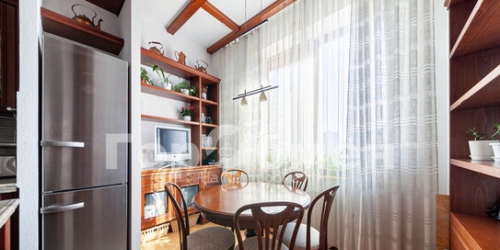 3-комн квартира улица Коштоянца,  д. 12