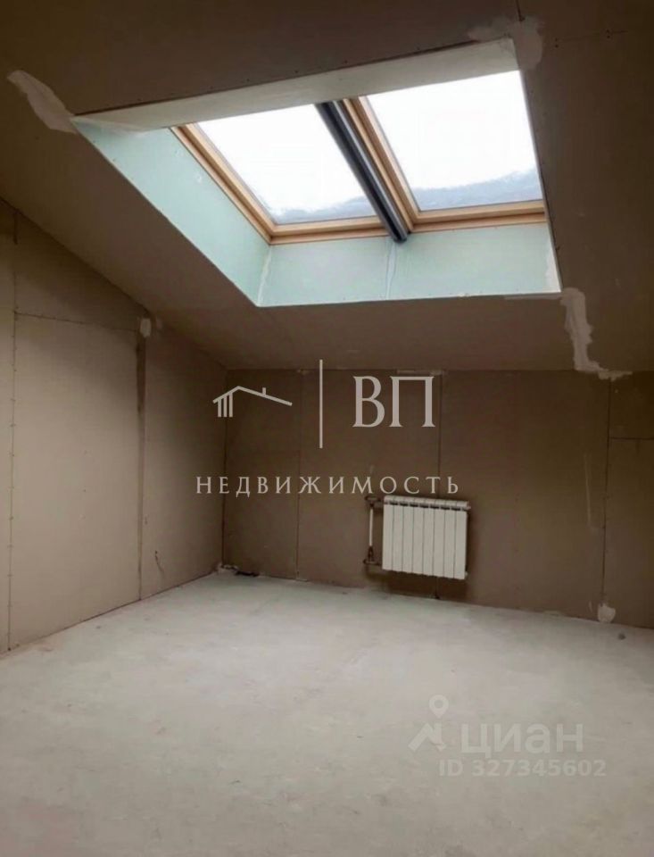 Продажа 4-комн квартиры на вторичном рынке Почтамтская улица, 8